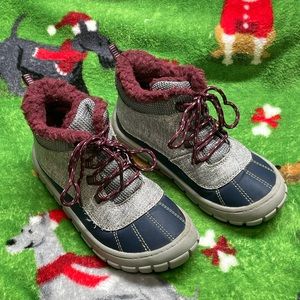 Wonder Nation Boys boots size 11